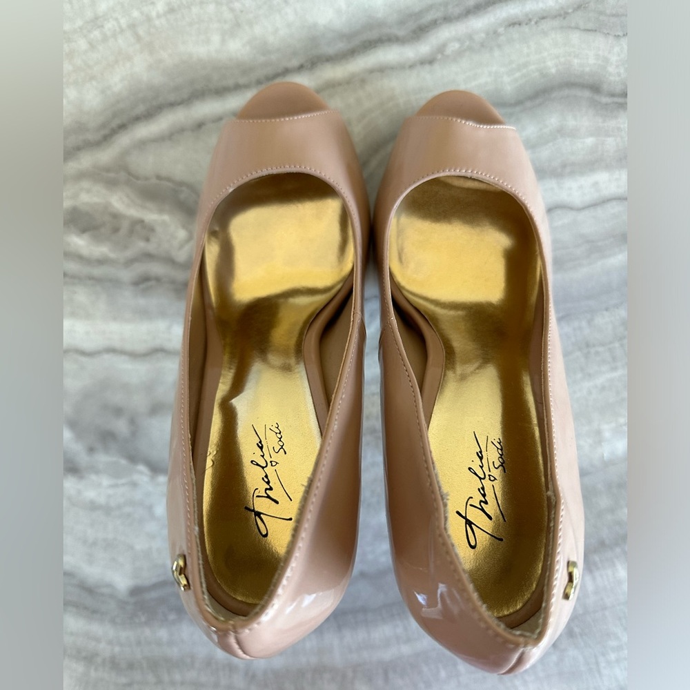 Brand New Thalia Sodi Cereza Women’s Open Toe Synthetic Nude Platform Heels